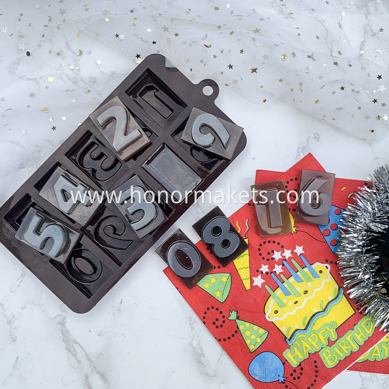 O1CN0135bU2125UKq3nQ2wO_!!2215871117529-0-cib